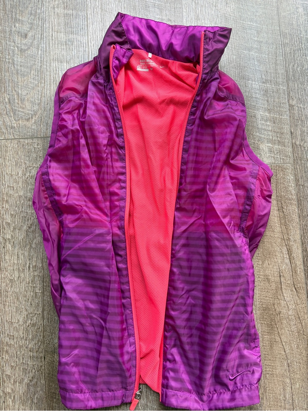 Nike Women’s Purple & Pink Sleeveless Vest
